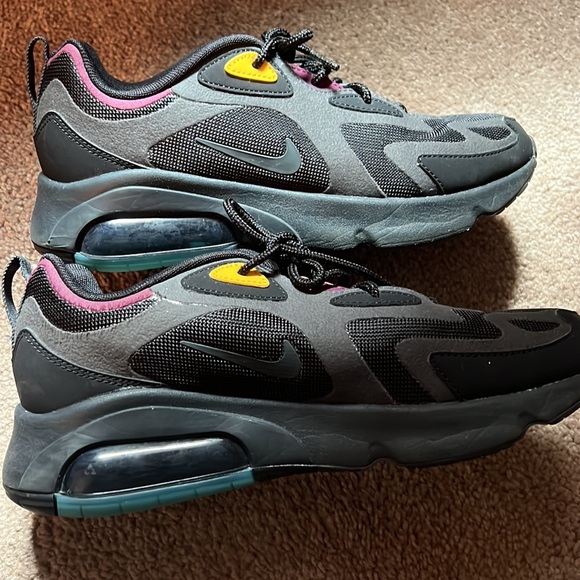 Nike shox! Worn once - Picture 4 of 5